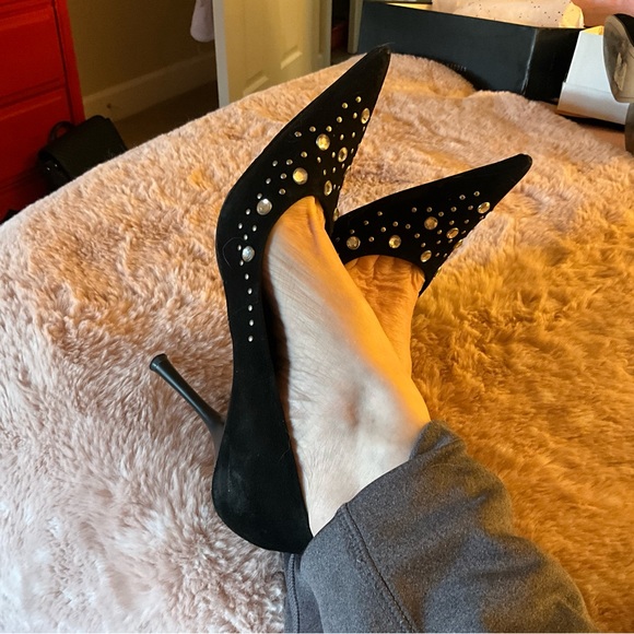 Studded Pumps - Picture 5 of 5